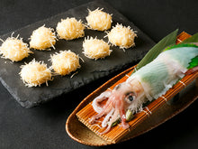 画像をギャラリービューアに読み込む, 【送料込・福岡】玄界灘で獲れる "イカの姿造り" に“いかしゅうまい”付で、特別価格販売!